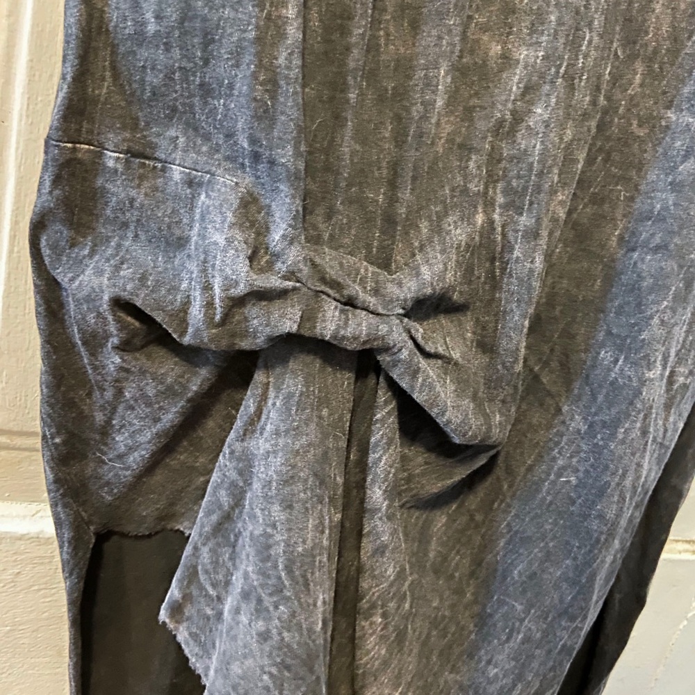 Unique Draped Grunge Tunic - Picture 3 of 6